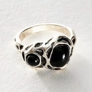 FREE PEOPLE Black Silver Ring